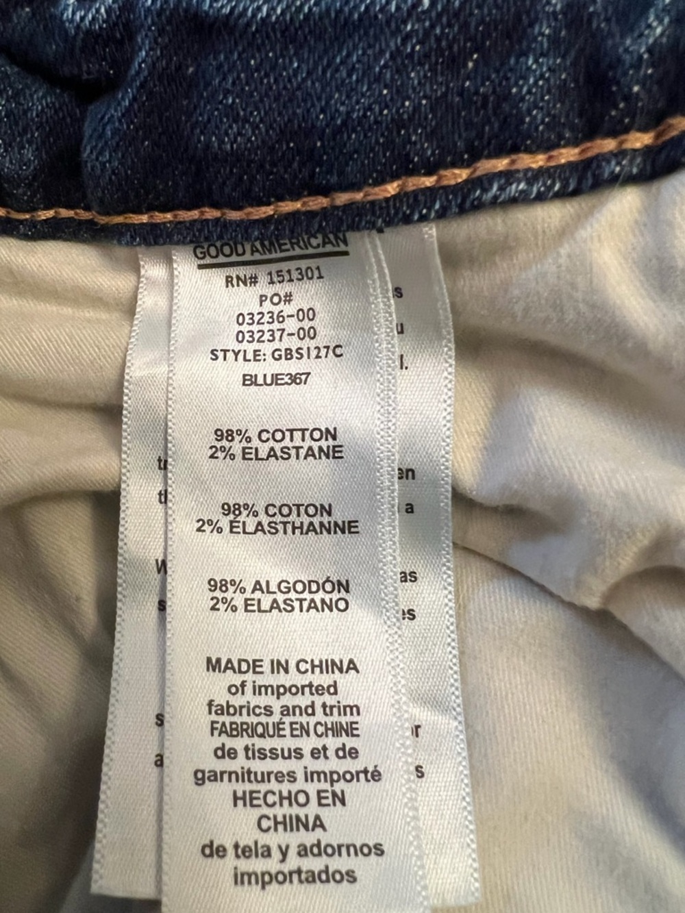 Good American The Bermuda High Rise Distressed Denim Shorts Size 4/27, New - Picture 4 of 7